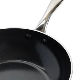 Dagelijkse Kost Door Jeroen Meus - Wok ø28cm - Inductie - Anti-aanbak - PFAS-vrij 17 Dagelijkse Kost Door Jeroen Meus - Wok ø28cm - Inductie - Anti-aanbak - PFAS-vrij -Huis Keuken 1096x1200