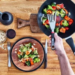 Tefal Unlimited Wokpan - Ø 28 Cm -Huis Keuken 1200x1198 6