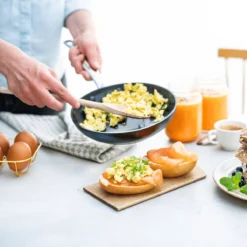 GreenPan Barcelona Infinity Pro Koekenpan 32cm - Zwart - Inductie - PFAS-vrij -Huis Keuken 1200x1199 13