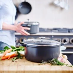 GreenPan Featherweights Braadpan 22cm - Zwart - Inductie - PFAS-vrij 13 GreenPan Featherweights Braadpan 22cm - Zwart - Inductie - PFAS-vrij -Huis Keuken 1200x1199 21