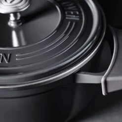 GreenPan Featherweights Braadpan 22cm - Zwart - Inductie - PFAS-vrij 14 GreenPan Featherweights Braadpan 22cm - Zwart - Inductie - PFAS-vrij -Huis Keuken 1200x1200 1074