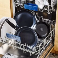 GreenPan Cambridge Kookpan Met Deksel 24cm - Zwart - Inductie - PFAS-vrij 13 GreenPan Cambridge Kookpan Met Deksel 24cm - Zwart - Inductie - PFAS-vrij -Huis Keuken 1200x1200 1082