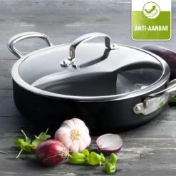 GreenPan Barcelona Infinity Pro Hapjespan Met Deksel 30cm - Zwart - Inductie - PFAS-vrij 17 GreenPan Barcelona Infinity Pro Hapjespan Met Deksel 30cm - Zwart - Inductie - PFAS-vrij -Huis Keuken 1200x1200 1235