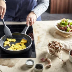 Demeyere Alu Classico 3 Koekenpan – Ceraforce Antikleefpan - Inductie – 20 Cm - PTFE En PFAS Vrij -Huis Keuken 1200x1200 235