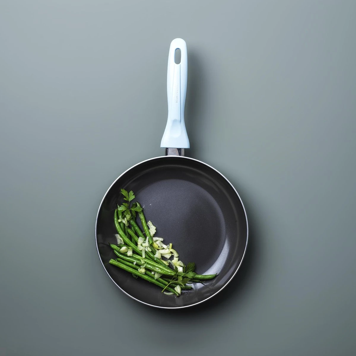 VitaVerde Expert Koekenpannenset Ø 20cm + Ø 24cm + Ø 28cm - Lichtblauw - Inductie - PFAS-vrij 2 VitaVerde Expert Koekenpannenset Ø 20cm + Ø 24cm + Ø 28cm - Lichtblauw - Inductie - PFAS-vrij - Afbeelding 2