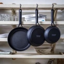 KitchenAid Classic Forged Aluminium Koekenpan ø20cm - Zwart - Inductie - Anti-aanbak -Huis Keuken 1200x1200 640