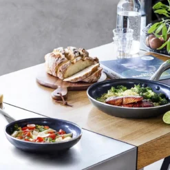 Dagelijkse Kost - Koekenpannenset 2-delig - ø20+28cm - Inductie - Anti-aanbak - PFAS-vrij 23 Dagelijkse Kost - Koekenpannenset 2-delig - ø20+28cm - Inductie - Anti-aanbak - PFAS-vrij -Huis Keuken 1200x1200 654