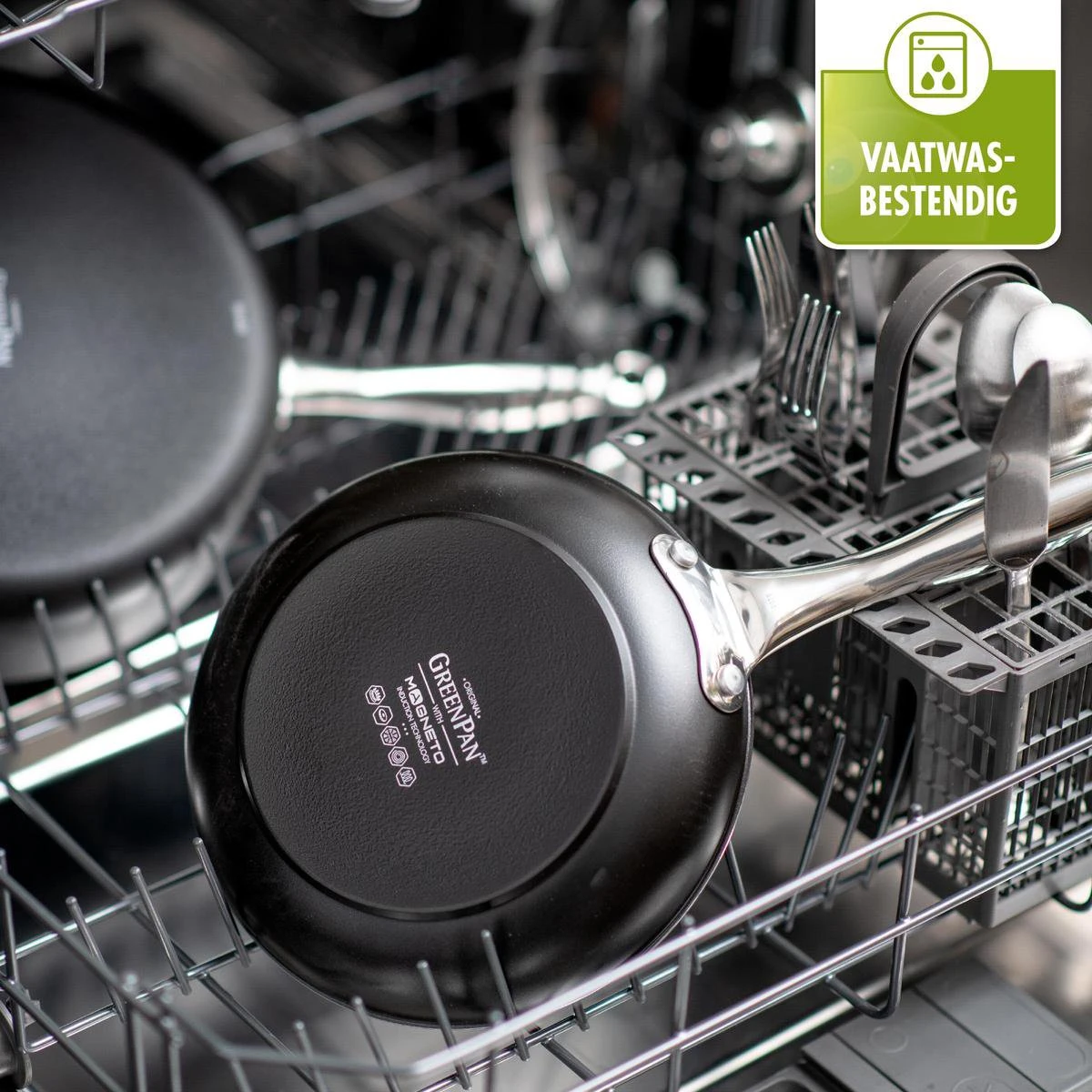 GreenPan Brussels Koekenpan 20cm - Zwart - Inductie - PFAS-vrij 6 GreenPan Brussels Koekenpan 20cm - Zwart - Inductie - PFAS-vrij - Afbeelding 6