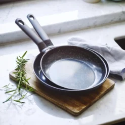 BK Universe Koekenpannenset Ø 24 Cm + Ø 28 Cm - Inductie - PFAS-vrij -Huis Keuken 1200x1200 815