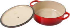 Le Creuset - Gietijzeren - Lage Braadpan - 24cm - Kersenrood -Huis Keuken 1200x478 1