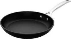 Le Creuset Koekenpan Les Forgées TNS - ø 20 Cm - Standaard Anti-aanbaklaag 14 Le Creuset Koekenpan Les Forgées TNS - ø 20 Cm - Standaard Anti-aanbaklaag -Huis Keuken 1200x660 1