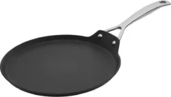 Le Creuset Les Forgees Pannenkoekpan 28cm -Huis Keuken 1200x686 1