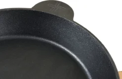 The Windmill Koekenpan Skillet Extra - 31,5 Cm - Gietijzer Zwart -Huis Keuken 1200x782 2