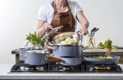 GreenPan Mayflower Pro Pannenset - 10-delig - Grijs - Inductie - PFAS-vrij 23 GreenPan Mayflower Pro Pannenset - 10-delig - Grijs - Inductie - PFAS-vrij -Huis Keuken 1200x789 3