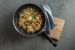 Sola Hapjespan Stonehenge - Ø 28 Cm - Zwart/wit - Aluminium - Antiaanbaklaag -Huis Keuken 1200x799 101