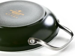 Dagelijkse Kost Door Jeroen Meus - Koekenpan ø24cm - Inductie - Anti-aanbak - PFAS-vrij 8 Dagelijkse Kost Door Jeroen Meus - Koekenpan ø24cm - Inductie - Anti-aanbak - PFAS-vrij -Huis Keuken 1200x896 1