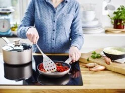 GreenPan Cambridge Hapjespan Met Deksel 28cm - Brons - Inductie - PFAS-vrij -Huis Keuken 1200x899 32