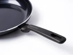 GreenPan Memphis Keramische Koekenpannenset - Ø24 + Ø28 Cm - PFAS-vrij 23 GreenPan Memphis Keramische Koekenpannenset - Ø24 + Ø28 Cm - PFAS-vrij -Huis Keuken 1200x900 46