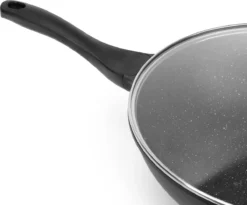 Swiss Pro+ Wokpan - Met Glazen Deksel - 28cm - Zwart -Huis Keuken 1200x997 2