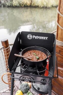 Petromax - Dutch Oven 5,5L/ft 6 - Zonder Pootjes -Huis Keuken 800x1200 19