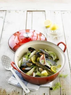 Le Creuset Braadpan Faitout Tradition Kersenrood - ø 24 Cm / 3 Liter -Huis Keuken 901x1200 1